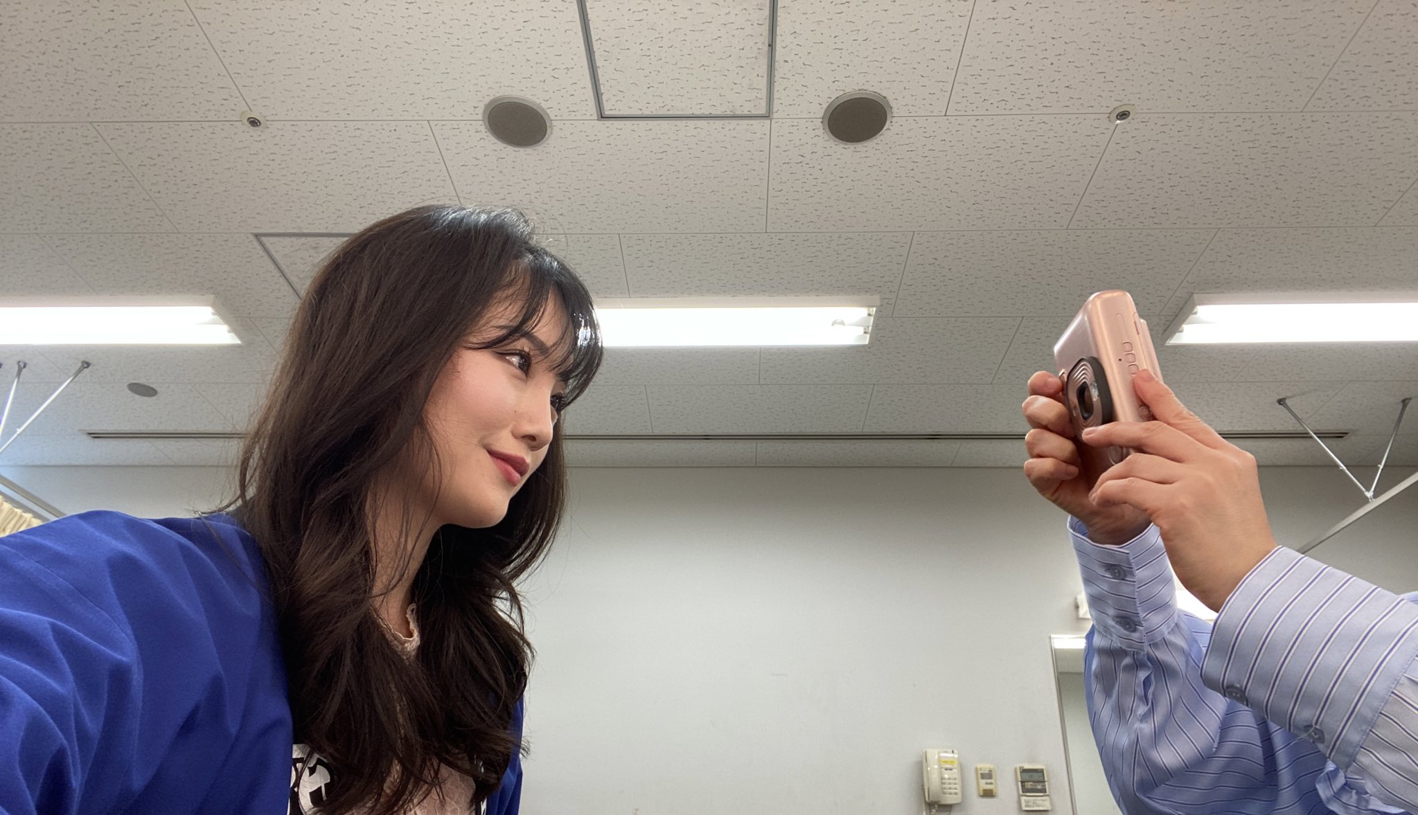 No.82【激レア】コンカフェ時代チェキ/メイドカフェ/吉本新喜劇/小寺