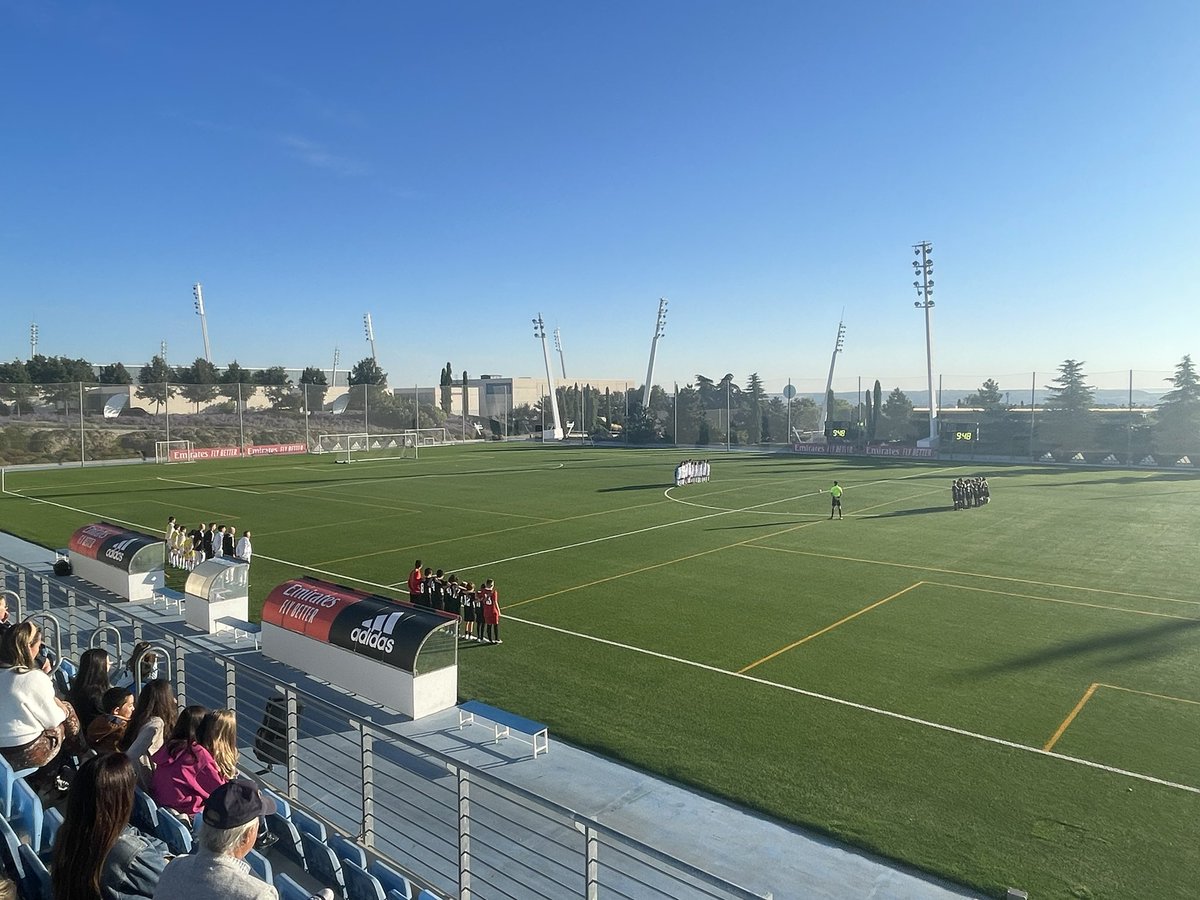 tri4dream's tweet photo. Hay un alevín en el Madrid, el 10, que es una cosa increíble. Jamás vi nada igual. Zurdo, 11 años y juega como si tuviera 18. No doy crédito. De locos. https://t.co/JvAk6TKZbL