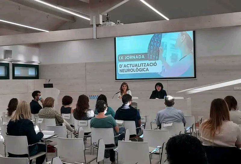 RevistaValles's tweet photo. El Hospital de Granollers presenta avances pioneros en el campo de los ictus en la IX Jornada de actualización en Neurología @hggranollers https://t.co/cBDF4WuvDf https://t.co/QrKqHae2Cp