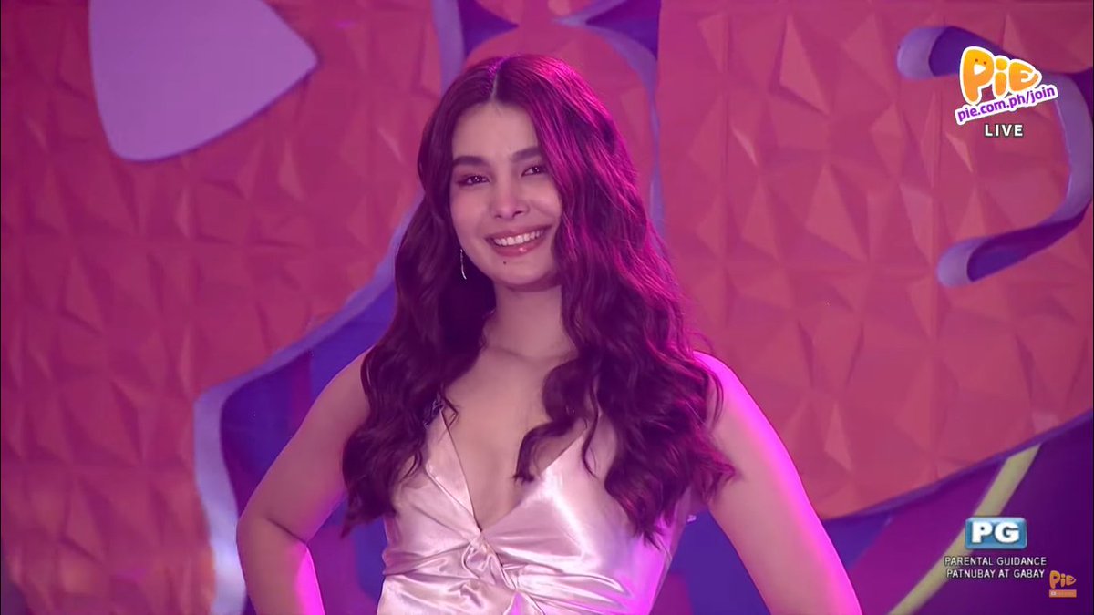 yelloweveryone's tweet photo. it varies

ANJI WITH PIENAL6
#AnjiSalvacion ll @anjisalvacion https://t.co/XkvTimrDgf