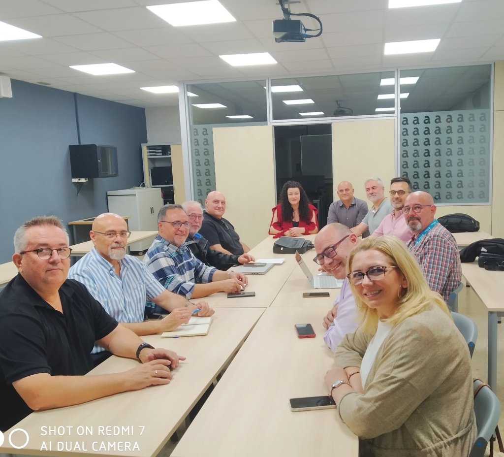 CAvadise's tweet photo. Junta General Extraordinaria (AVADISE). Ayer fue elegida la candidatura y presidente José Javier López González. 
También, dar la bienvenida a los nuevos miembros de la Junta Directiva y a nuevos socios. https://t.co/taLKvDRFTz