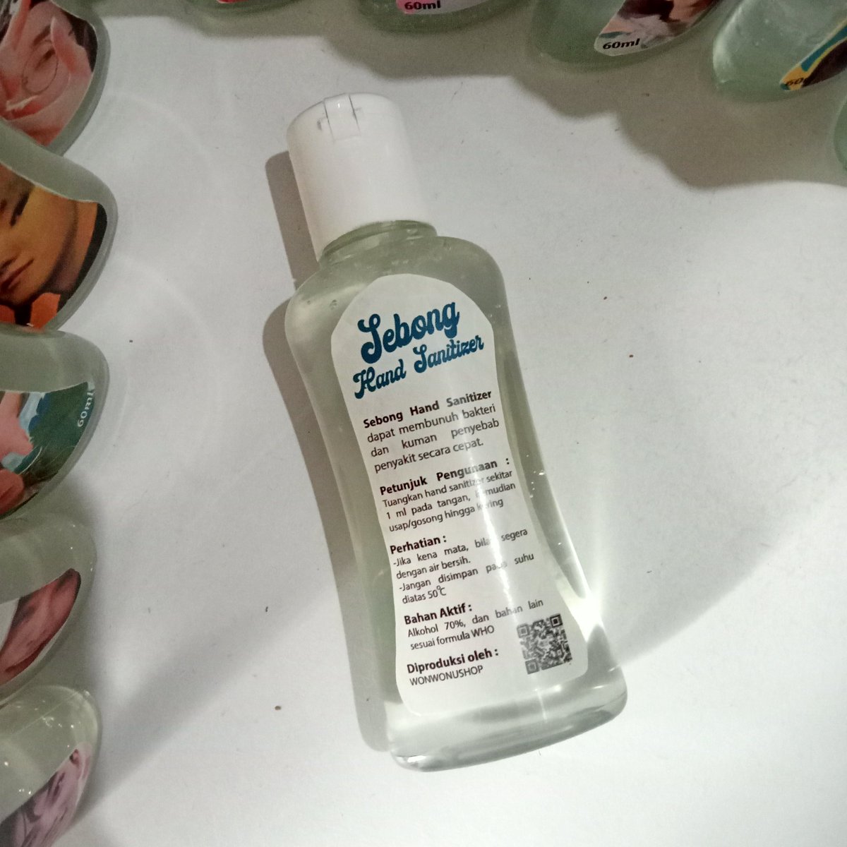 wonwonushop's tweet photo. SEBONG HAND SANITIZER

✨ Bandung
✨ 8k/ea
✨ Shopee Freeongkir
✨ Sesuai Formula WHO 
✨ Wangi dan ga lengket di tangan

Hai Caratdeul !!!
Yuk order hand sanitizernya buat nemenin kegiatanmu sehari-hari 😍 https://t.co/29o6WIurNh