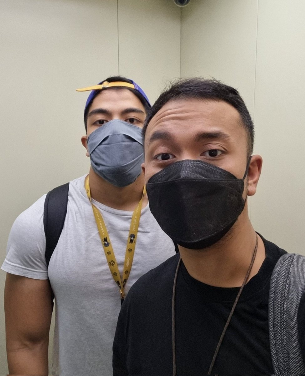 deraaaaaak's tweet photo. Yin and yang https://t.co/uGaILv6FVr