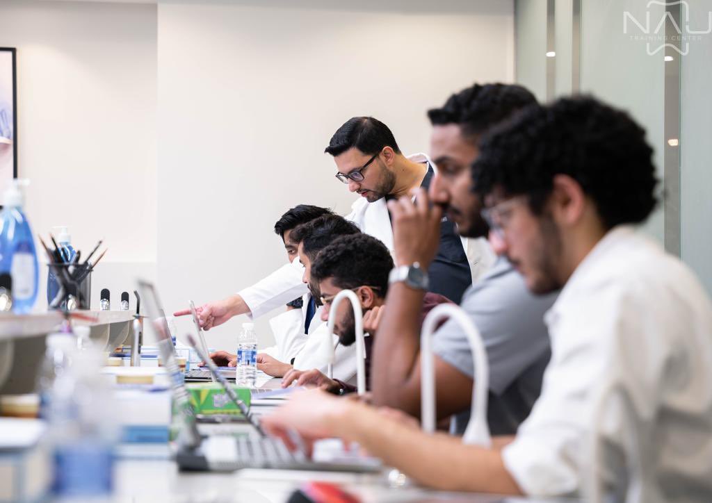 Digident_Club's tweet photo. In collaboration with @Najtraining and @saudiprostho , the first workshop of digital dentistry club was a big success! https://t.co/aNpKBc2zIq