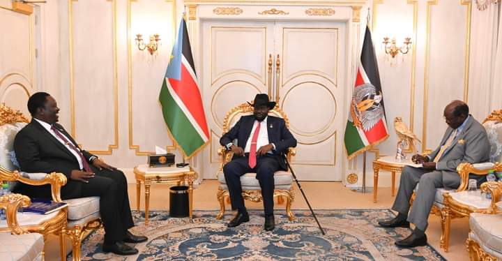 H.E President Salva Kiir was briefed by the Vice President for Services Delivery Cluster, H.E Hussein Abdelbagi Akol on his recent participation in the 77th session of the United Nations General Assembly (#UNGA77) in New York. #SouthSudan