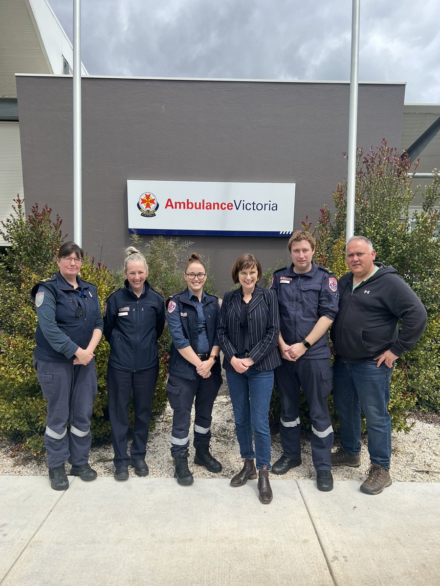 Dropped in to see the crew at Maryborough today. It’s been a very busy time, navigating closed roads, supporting patient transfers and meeting the needs of communities impacted by flooding. Thanks as always to our emergency and healthcare workers at this challenging time.