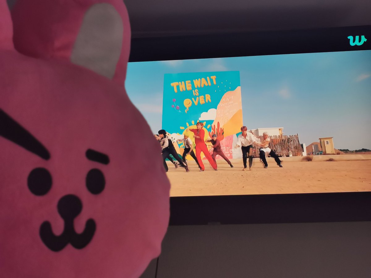 vanevivi_mm's tweet photo. #YetToCome_on_Weverse_LIVE
#YetToCome_BTS
#YetToComeinBUSAN
#YetToCome
#YetToComeinMYROOM
#YetToComeBusan https://t.co/QJRAOL4fhw