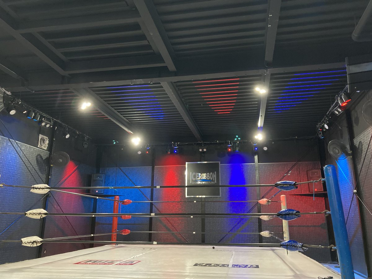 kyoGTR's tweet photo. 初プロレス観戦

#iceribbon https://t.co/QNBOXU8LXz