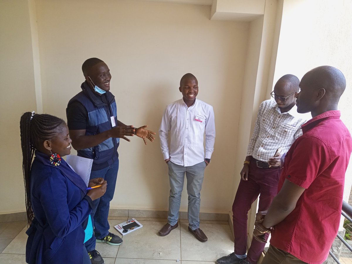 Our Managing Director <a href="/TheDebateGuru/">Cde. Josiah Adiema Adiema</a> always starts the training with a bang.
Breaking the ice with impromptu debates is his signature. 
Such a delight to see youths excited to come out of their public speaking fear.

#iLEAD is proudly an <a href="/elfafrica1/">Emerging Leaders Foundation-Africa</a> initiative.

#ELFimpact2022