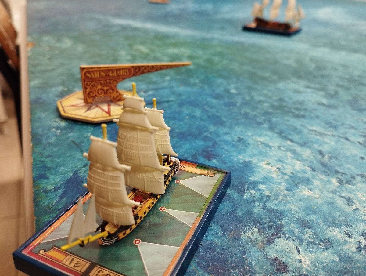 Balaclaba's tweet photo. Viernes noche en @ClubBatallador 
Limpiamos el barco, lo ponemos reluciente y !hala! !A navegar! ⛵⛵⛵ #SailsofGlory. Sencillito, bonico y de complejidad graduable. (Y el placer añadido de zurrarse contra un buque inglés 😇😇). Resumencillo de partida⬇️ https://t.co/G4BdDEHA62