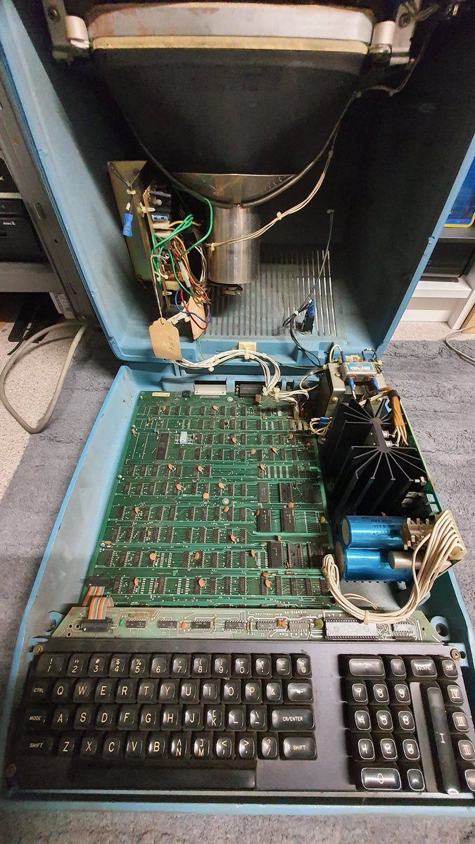 RetroWizzard's tweet photo. Yesterday I received this absolutely gorgeous piece of computing history from @OldStyleCoder. The MAI #BasicFour.
It's not a computer by itself but actually a terminal.
There's no cpu and a comm port on the back.
Very cool and iconic design.😍
#RetroComputing https://t.co/g6VIQ39U6f