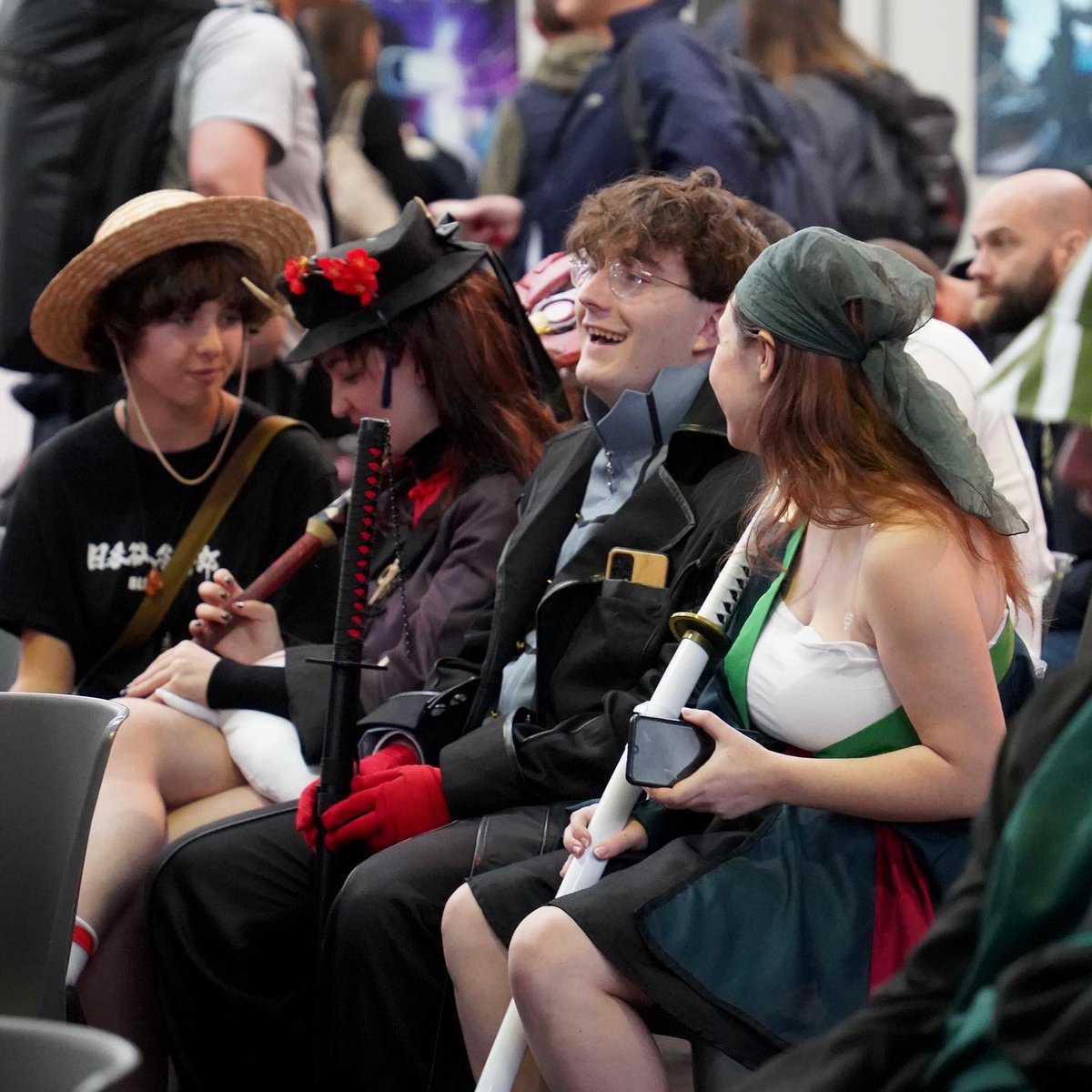 GeekDaysShow's tweet photo. 3, 2, 1... Les Geek Days de Caen 2022, ça commence maintenant et l'ambiance est déjà folle ! 🔥
@VirginRadiofr
#geekdays #caen #Cosplay #Jeuxvideo #Manga #Geek #convention #salongeek #universgeek #comics #cinéma https://t.co/rFneNGvJ1i