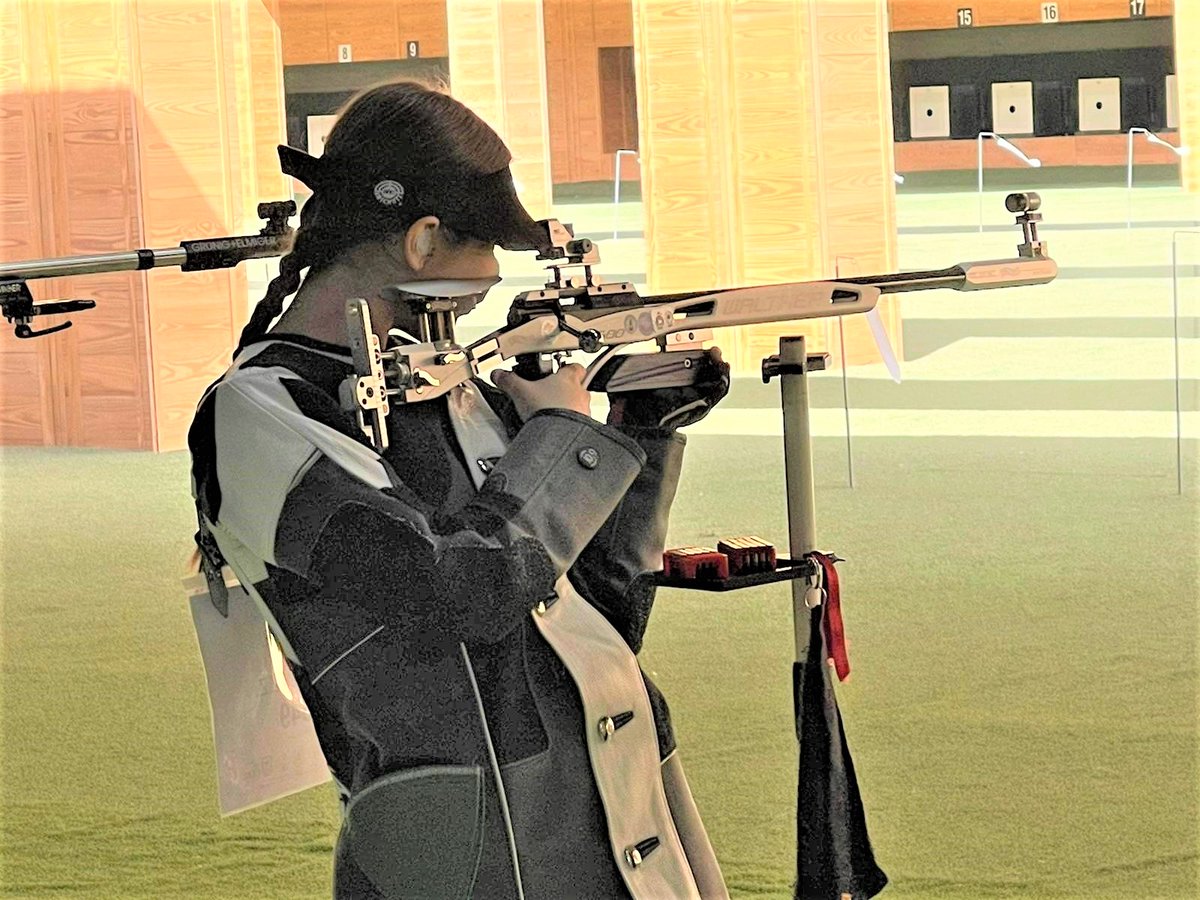🌐 Mundial Rifle y Pistola | El Cairo 🇪🇬 (Egipto)

🇪🇸 <a href="/martinfreijee/">martinfreijee</a> está concluyendo su calificación de #Pistola 🔫 10 m. y las Júnior de #Carabina Tres Posiciones <a href="/angelsfiol/">Àngels🧚🏻‍♀️</a> y <a href="/zhgonzalez0/">Zahra González</a> realizan el entrenamiento oficial previo a la competición, que comenzará a las 12.15 h.