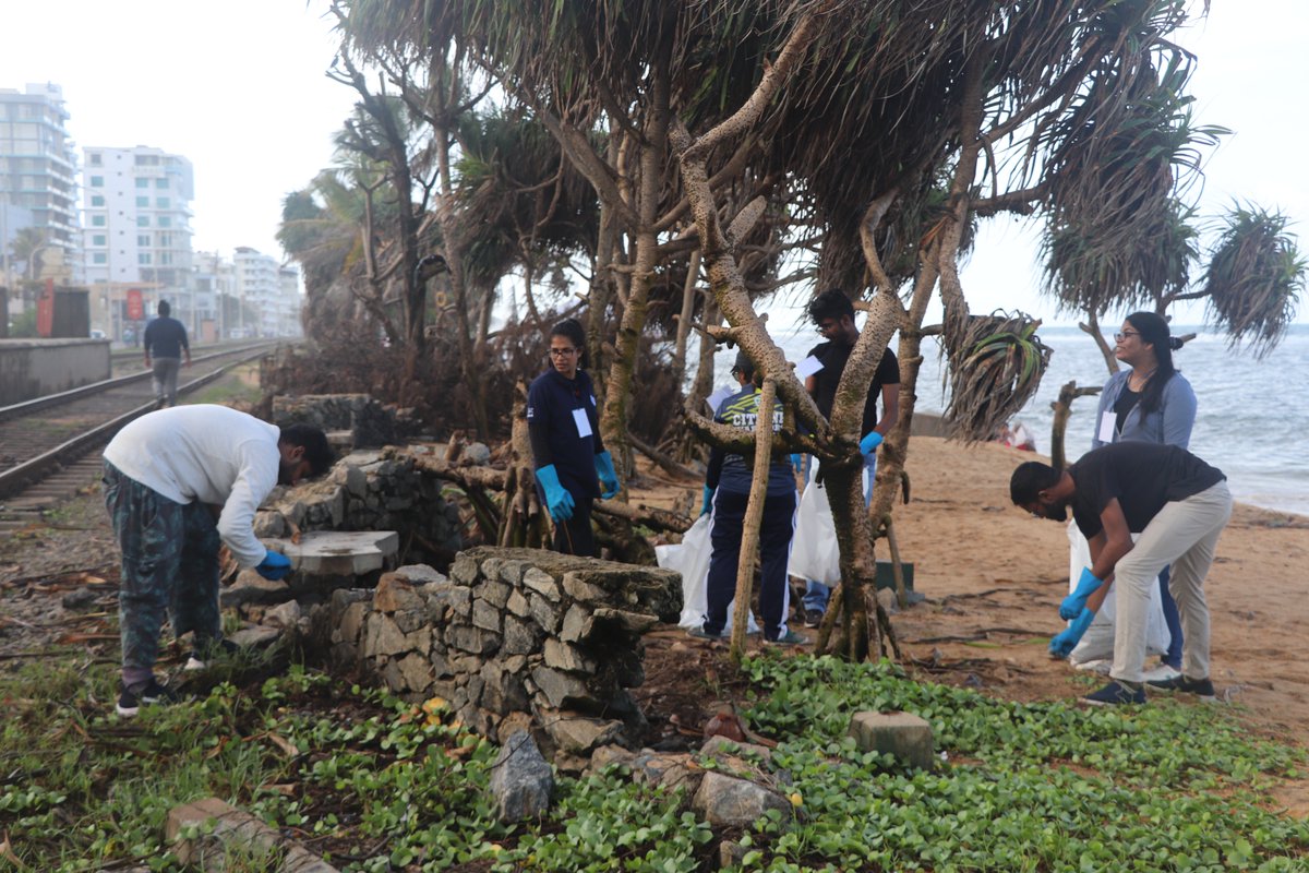 NCPCSL's tweet photo. NCPC, Sri Lanka in collaboration with  Centre for beach clean up, AIESEC of NSBM, Parley Sri Lanka, Inqube and Altrium organized a beach clean-up in Kinross beach, Wellawatta. 
Together we were able to collect, sort and dispose 207 kg of marine litter from 500m beach stretch. https://t.co/zIfpsSYrmT