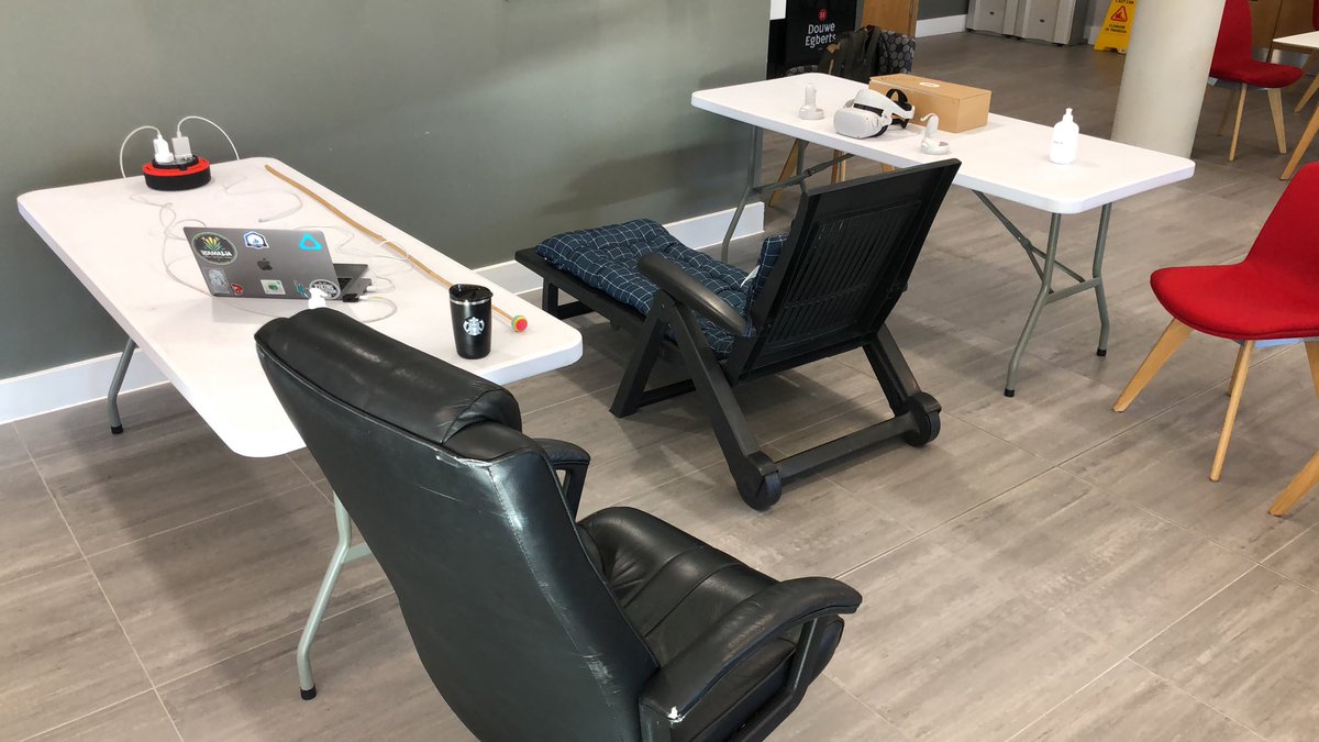 Utkarsh_neuro's tweet image. Chelmsford Science festival: exploring virtual embodiment  #neurotwitter #bodilyselfconsciousness #virtualembodiment #virtualreality #chelmsfordsciencefestival