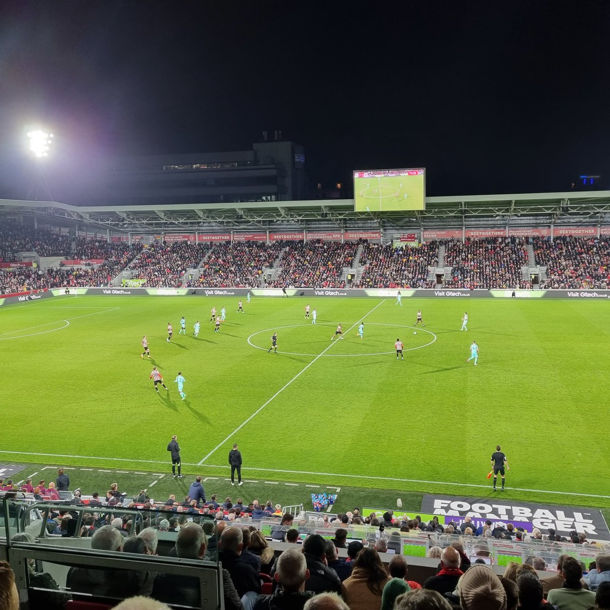 Great night under the lights at Brentford - disappointing not to see Billy Gilmour play,  Caicedo, combative and box to box,   was Brighton's best player IMO and would be the perfect foil for him in the centre #BREBHA