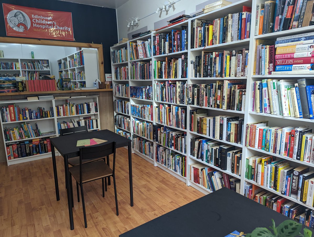 EdiCommBookshop's tweet photo. It's the weekend and the sun is coming out! Perfect opportunity to wander down to your community bookshop, have a coffee and discover your next book.
#edinburgh #leith #edinburghlife #edinburghbooks #books #bookshops #booklover #edinburghbookshops https://t.co/QhzCAZrDxP