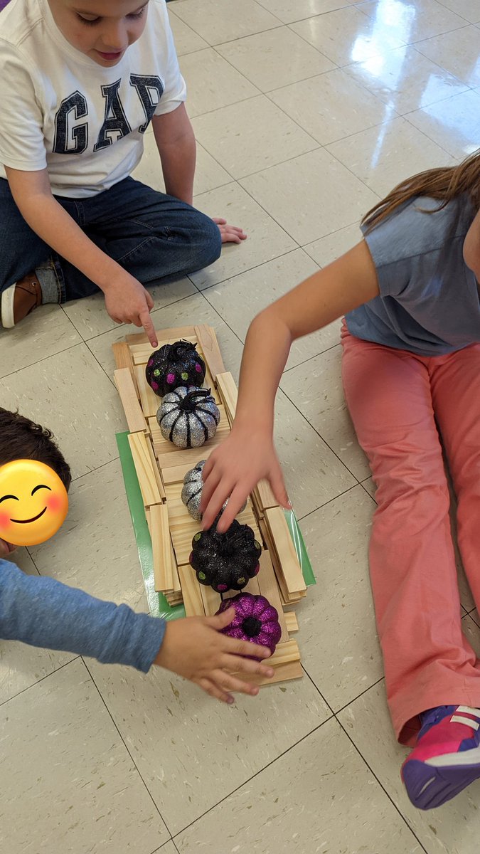 GayheadLibrary's tweet image. STEAM Challenge in the Gayhead Library... Students use their estimation skills to build a bridge long and strong enough to hold our 5 pumpkins.
Imagine-Create-Test-Evaluate-Redesign if necessary
@WCSDEmpowers 
@GayheadWCSD 
@ASchout10