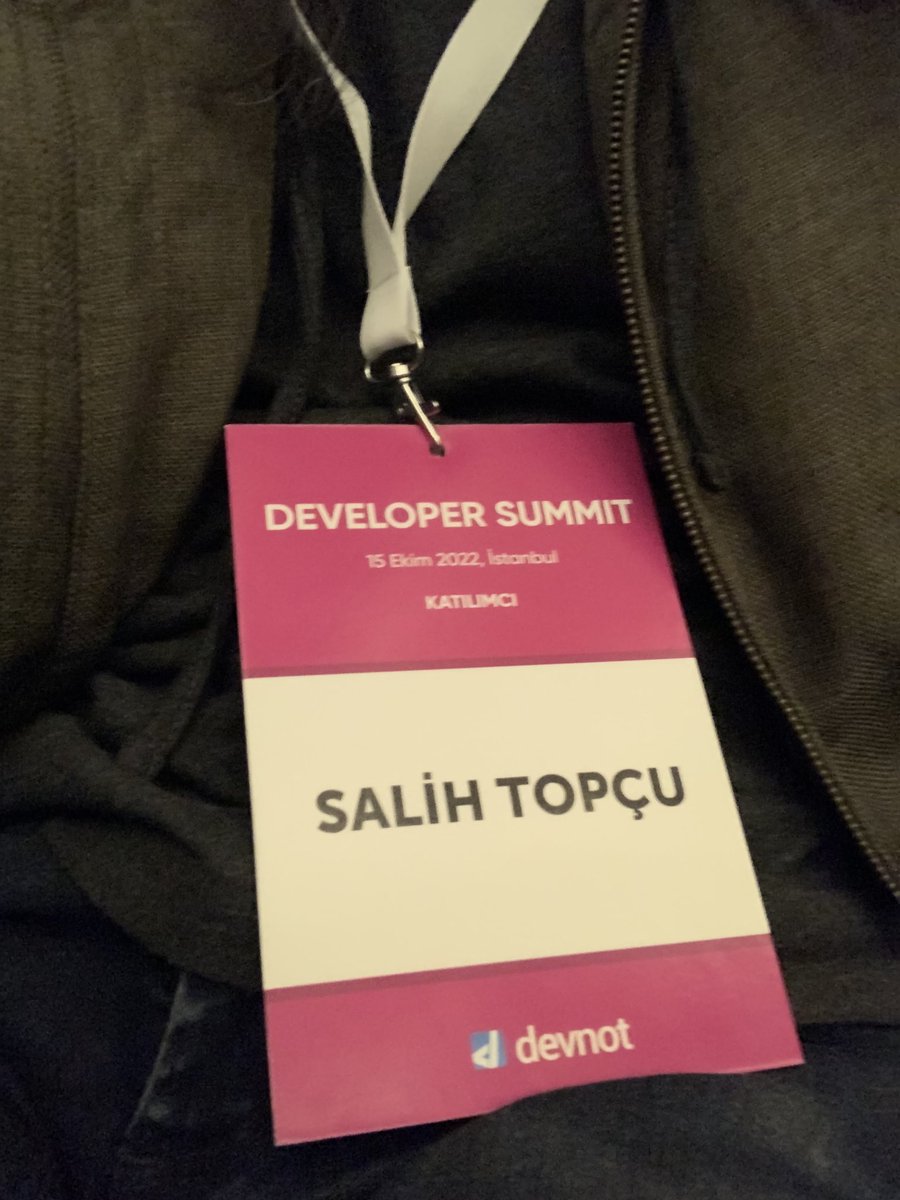 gelistirmen's tweet photo. being in a microsoft focused event as an ios developer #devnotsummit22 #iosdev https://t.co/VESr9srEOV