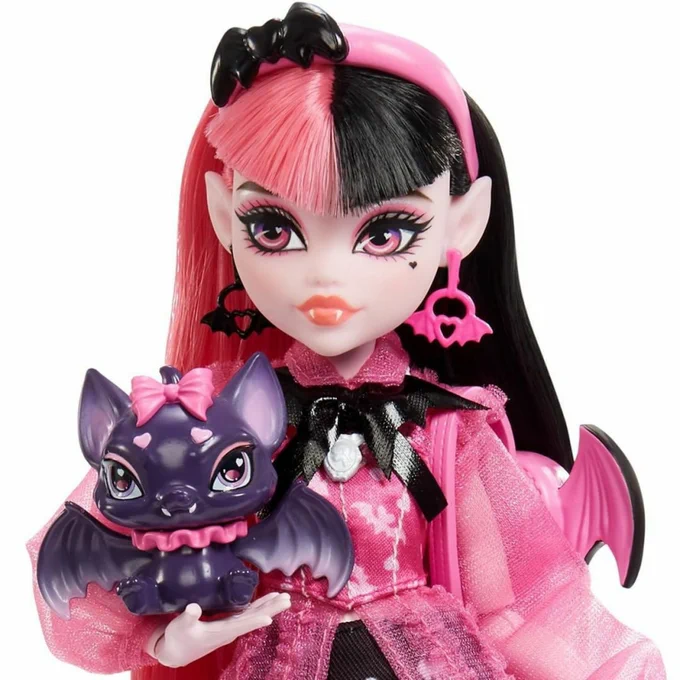 TLDR TLDR Give g3 a chance to run it's time instead of spreading so much negativity. Don't gotta like it but bashing it constantly is just such a bummer move when this is a cute cartoon for a new gen of kids. If ANYTHING the dolls are cute as hell and i'd murder for draculaura!! 