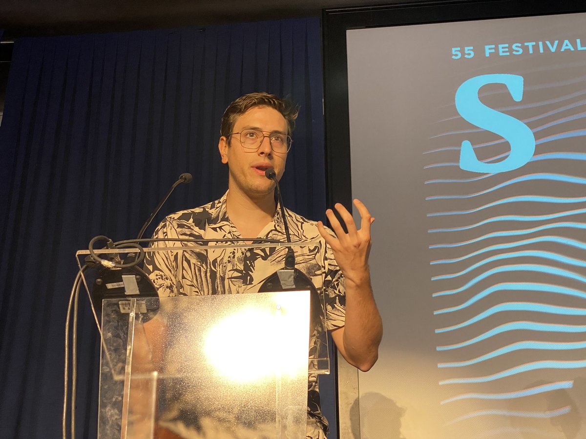 moviementarios's tweet image. #JuanFelipeZuleta presenta #UnidentifiedObjects 

#Sitges #Sitges2022