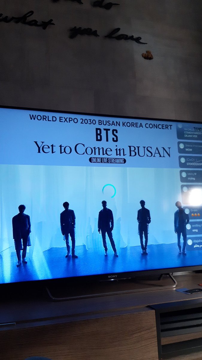 80Triss's tweet photo. Noooooo #BTS_YetToCome_Weverse_LIVE https://t.co/r6OjQ9eGUk