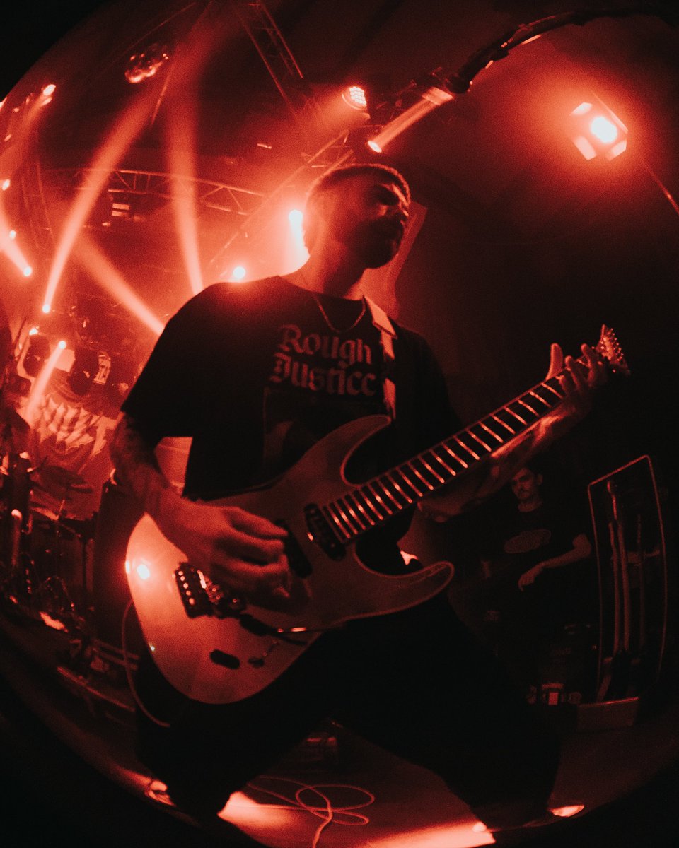 Headline show in Ghent tonight! Couple tickets left on the door! 

Trefpunt, 9000 Ghent
📷: <a href="/georgegirvan/">GeorgeGPhoto</a>