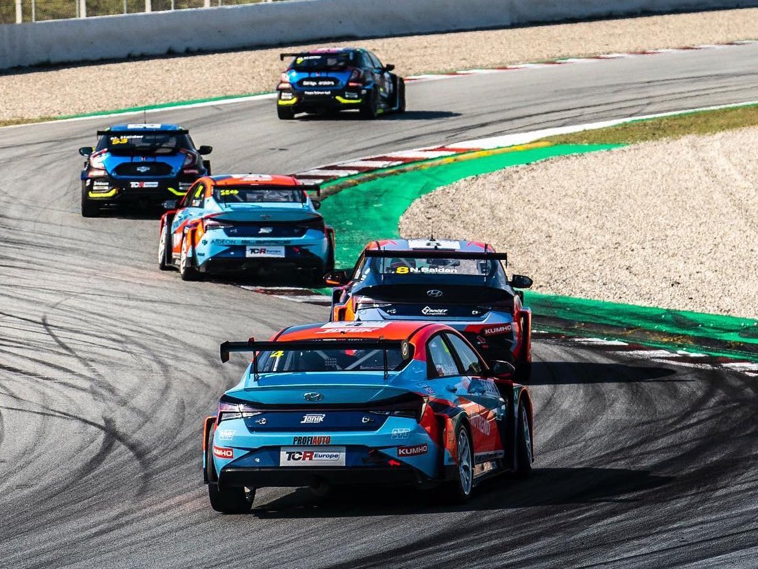 Good luck to everyone at the #TCREurope finale this weekend at Barcelona and congratulations to Franco Girolami and @ComtoyouRacing on winning the title! 👏🏆

📸 TCR Europe IG ♻️ 

#TCR