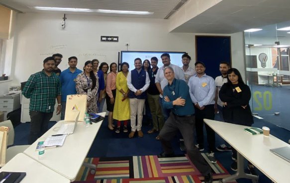 When Salil Seth of @investindia came to directly take up concerns around @startupindia with Nexus Cohort 16 in American Centre New Delhi - Every #startup founder - #incubatee felt heard. @LinkITBlueCollr asked for DPIIT recognition. @nexusdelhi @MalikaTaneja01 #startupbusiness