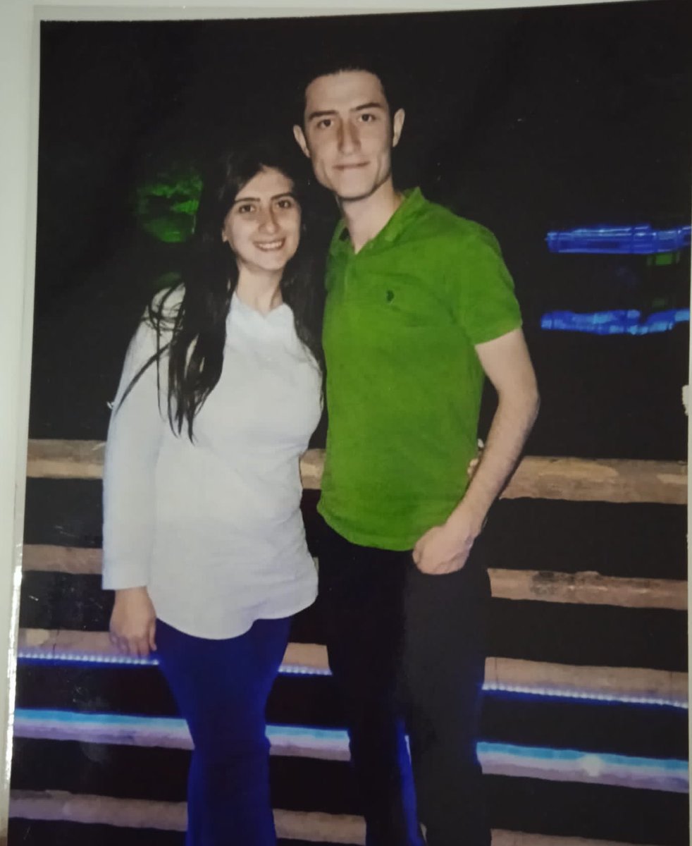 TutsakBebekler's tweet photo. 26 haftalık HAMİLE ihraç akademisyen Hatice Kaya 7 Ekim'den bu yana Antalya Elmalı CİK’te tutuklu.
Ses verelim 
günlerdir dört duvar arasında tutulan, stres altındaki bu anne adayı özgür olsun, bir BEBEK daha kelepçeler arkasında dünyaya gelmesin!

@profdrhalukkoc https://t.co/kHiSrbhVWp