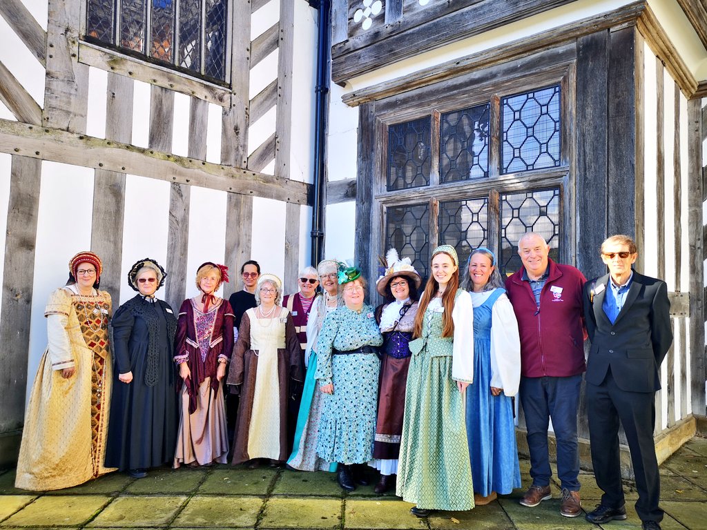 The #FriendsofWythenshaweHall gather ready for the reopening of @WythenshaweHall...