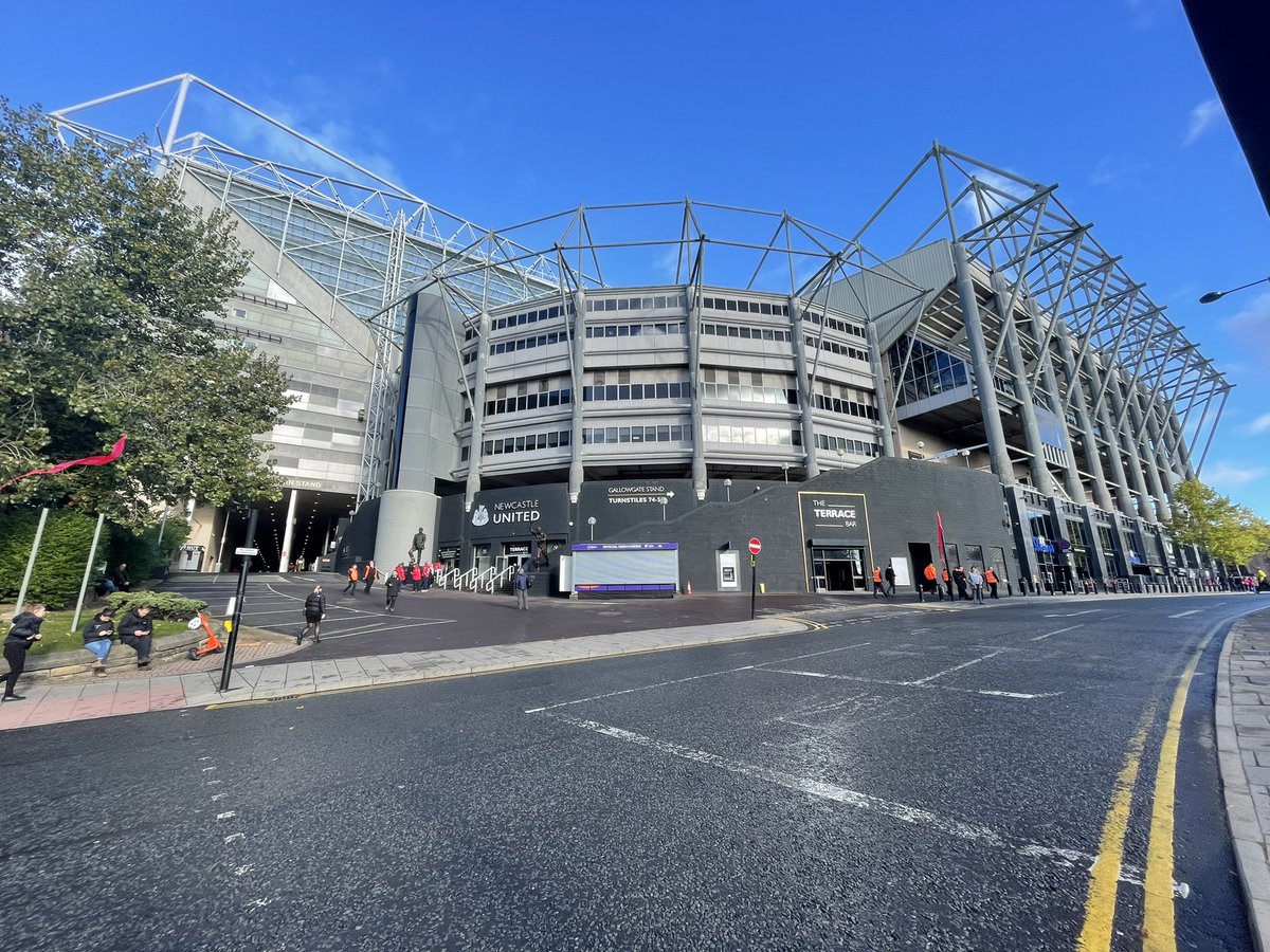 NewcastleCC's tweet photo. 📸 The Rugby League World Cup gets under way in Newcastle today!

Where will you be watching the match? #rlwc https://t.co/kLB7zcK6x6