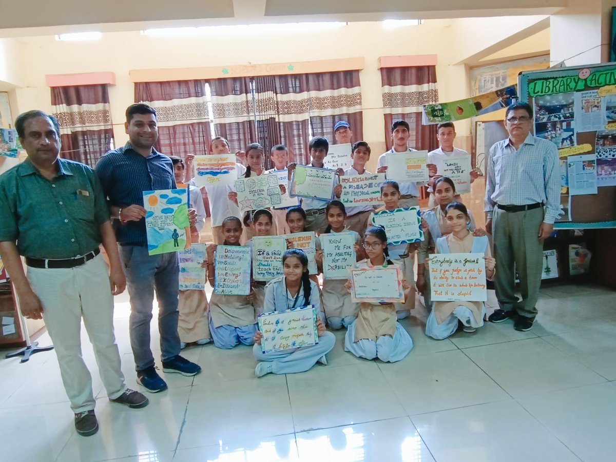 RPVVSHALIMAR's tweet photo. As part of the dyslexia month activity, DOE( under IE branch) organised slogan writing competition in school Library  under the facilitation of Mr. Harish Kumar, TGT-Spl. Edu Teacher
Topic- Dyslexia
Sharing a few glimpses..

@msisodia 
@Dir_Education 
@gupta_iitdelhi https://t.co/skAv3PCy8W
