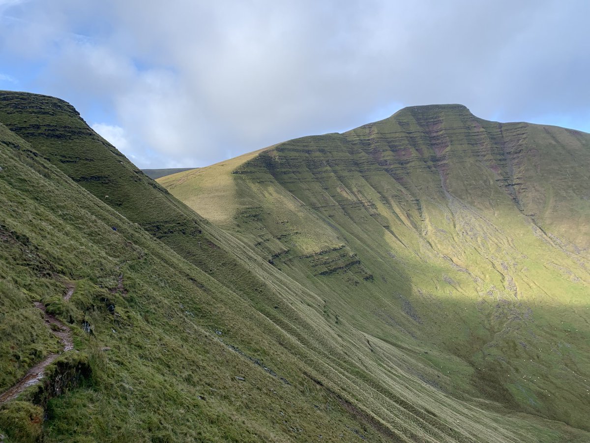 Four from Cribyn’s gorgeous Goat Track 🏴󠁧󠁢󠁷󠁬󠁳󠁿⛰🐐#BreconBeacons