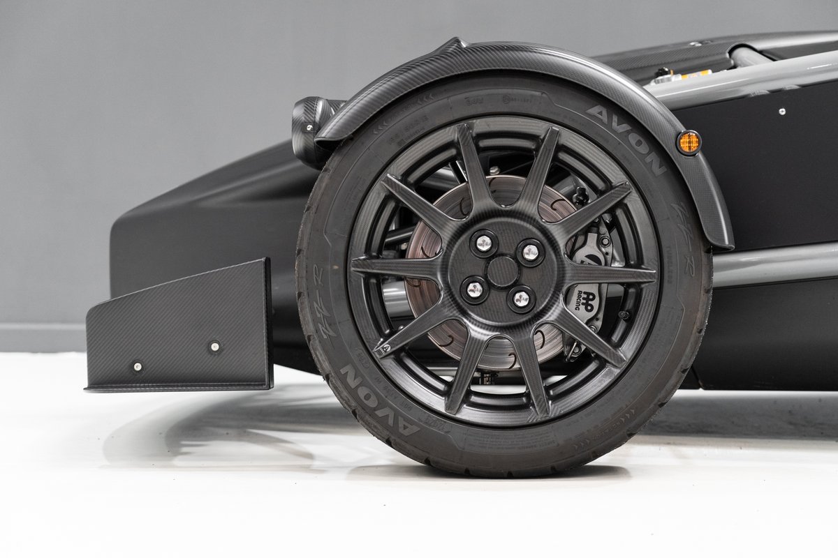 Premier_GT's tweet photo. "I have never, ever driven anything that accelerates so fast." - Jeremy Clarkson. 👀 🏁
Carbon Fibre covered 2020 (20) Ariel Atom 4 now available. 
Find out more about it here: 
https://t.co/HQC1KrhZKP
#CarbonFibre #ArielAtom #Atom4 #Lightweight #PremierGT https://t.co/KXixVFfM1k