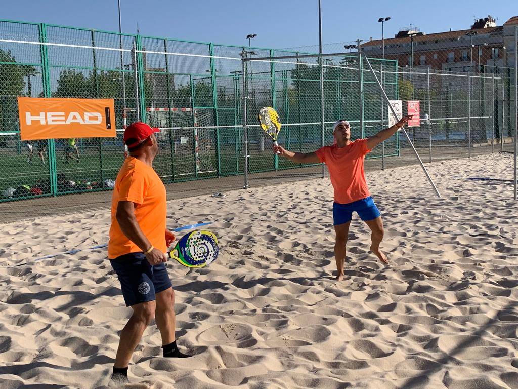 FExT (@fedexttenis) on Twitter photo Se está disputando en la Ciudad Deportiva de <a href="/Ayto_DonBenito/">Ayto. Don Benito</a> el Campeonato de Extremadura de Tenis Playa acércate y disfruta de una modalidad desconocida @DXTextremadura Se está disputando en la Ciudad Deportiva de <a href="/Ayto_DonBenito/">Ayto. Don Benito</a> el Campeonato de Extremadura de Tenis Playa acércate y disfruta de una modalidad desconocida @DXTextremadura