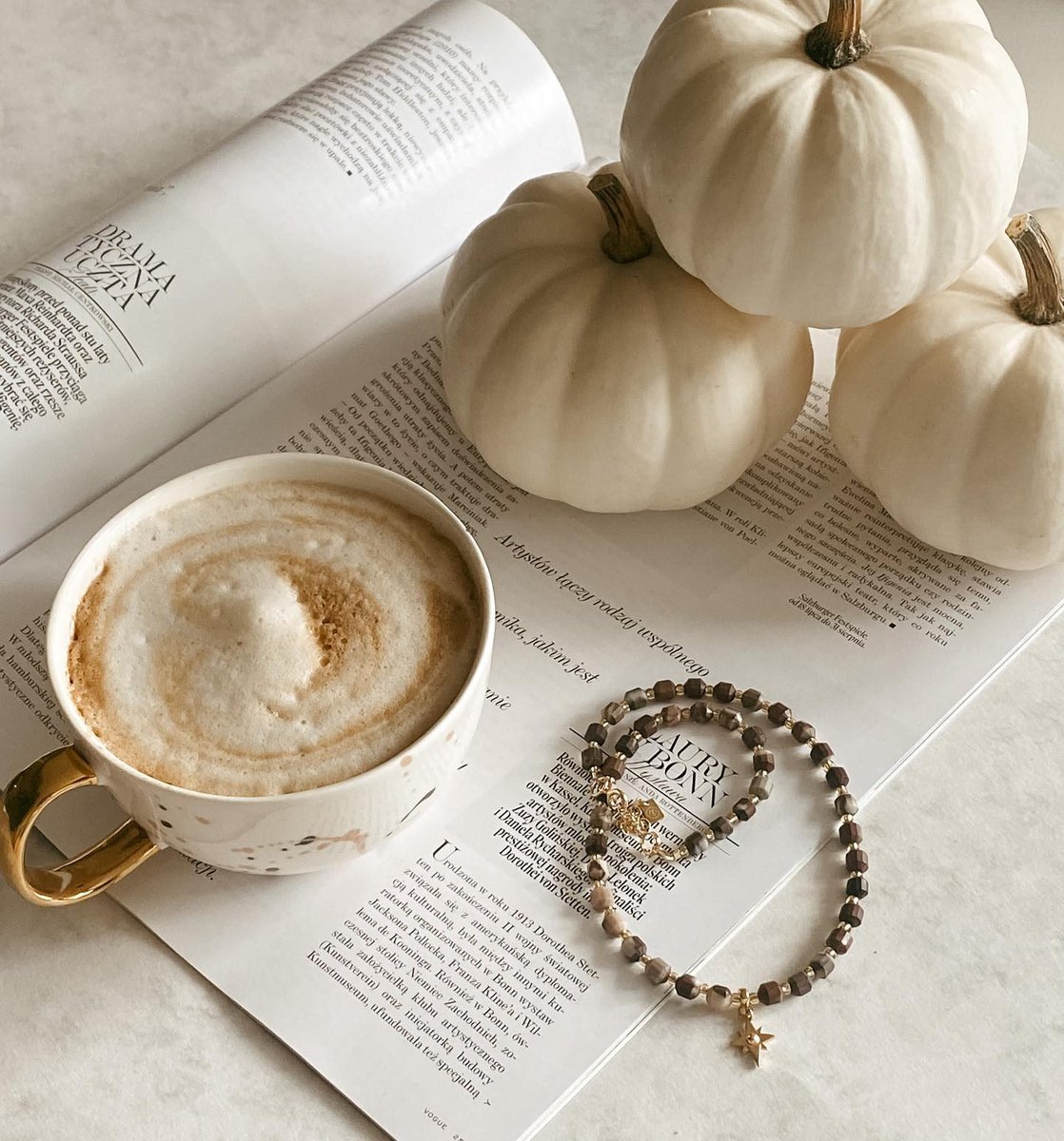 WallisFashion's tweet photo. Cosy season is among us! Hot drinks at the ready βοΈπ«Ά
What is your drink of choice during this time of the year?
πΈ @edyta_tymosiak
#foreverwallis #wallisfashion #wallisloves #cosy #coffee #photooftheday https://t.co/ixmsmOeERB