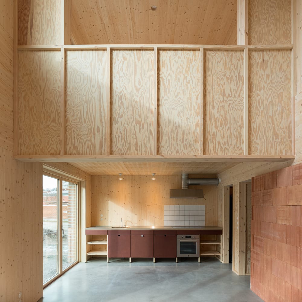 divisare_'s tweet photo. TWELVE HOUSES by FÖRSTBERG LING
Photos by: MARKUS LINDEROTH
@forstberg_ling
@markuslinderoth
To see more: https://t.co/LSPypN5wuC
#architecture #architecturalmodels #bricksfacades #duplex #kitchens #residentialcomplexes #scandinavianinteriors https://t.co/bFl1J1JJyu