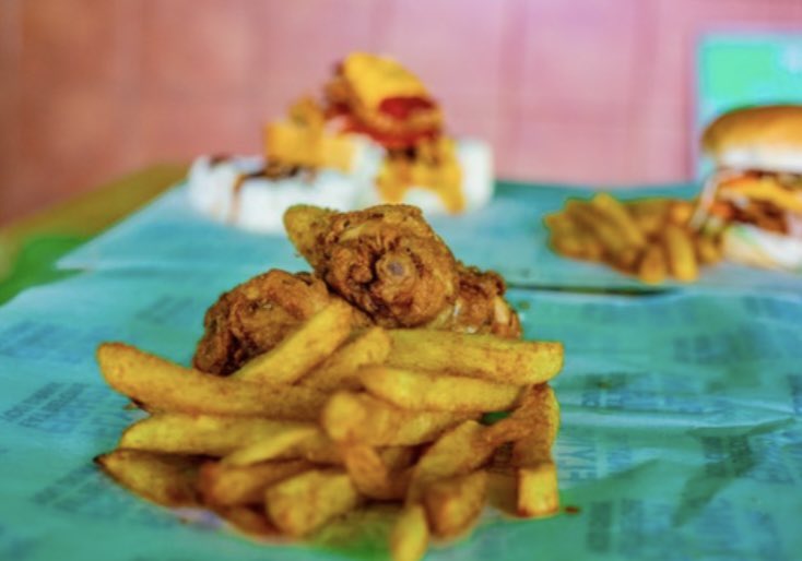 chicken_thirst's tweet image. The store is open online with #kasiD down load the app and easy order we are here for you #chickenThirst