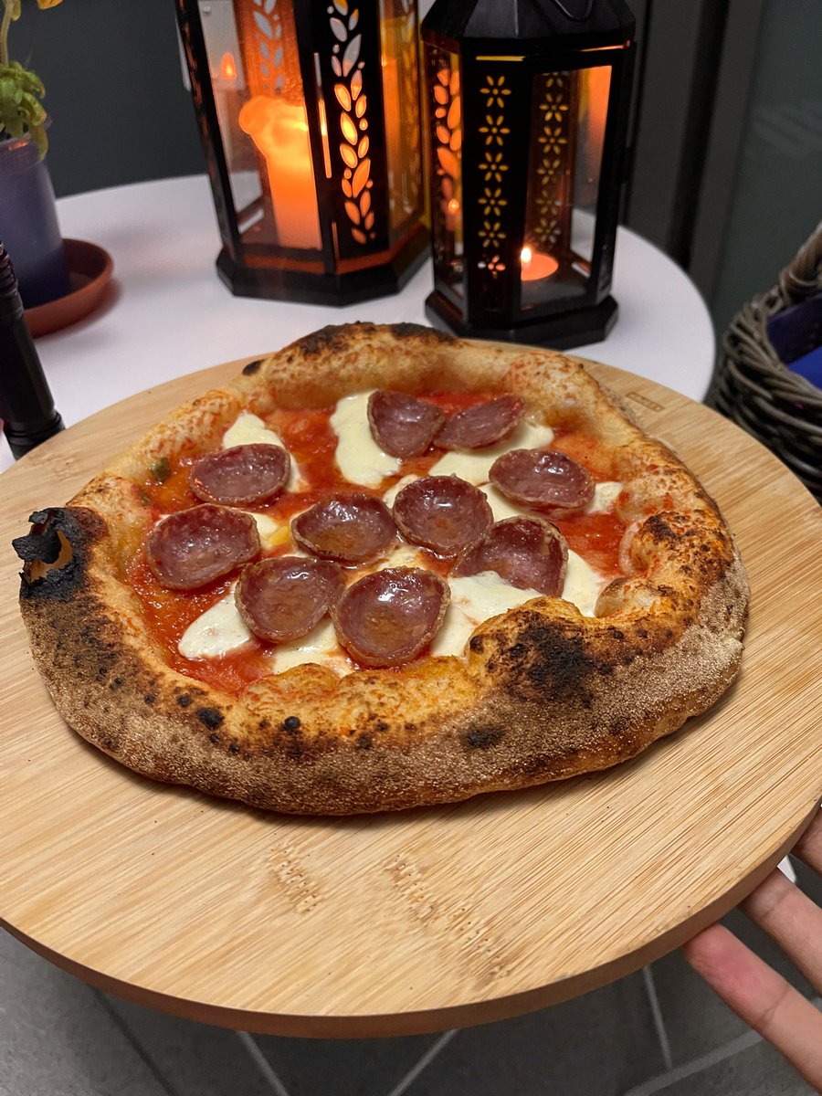 Neapolitan style pizza I made yesterday! Was really tasty