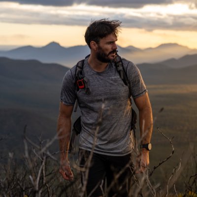 Locklang's tweet photo. #NewProfilePic https://t.co/10i6RkHL9m