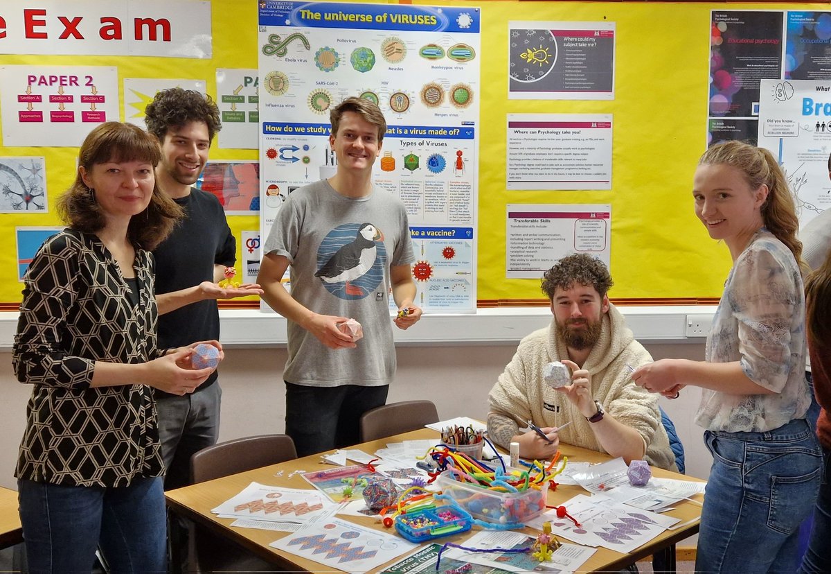 Visit us at #BigBiologyDay at @HillsRoadNews today between 10am-4pm! Make your own virus and enjoy virology with us! @CamPathology @EpsteinBarrker @HenryBarrow Sam from @FirthLab