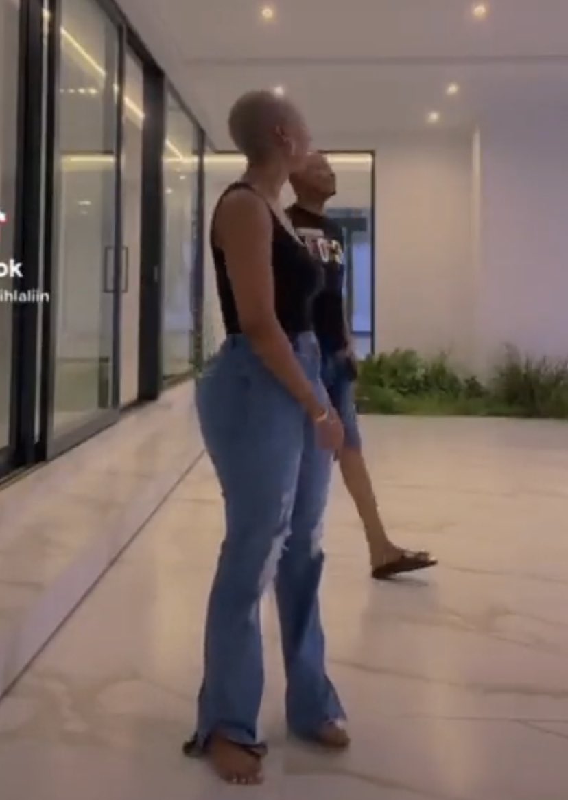 ChrisExcel102's tweet image. Angikho happy ngomcondo we Boyfriend ka mihlali 😭😭😭 …