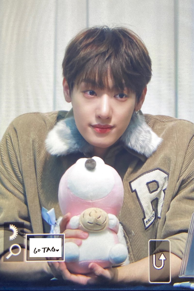 Gotag1998's tweet photo. 221015 MD팬싸

ㅋㅋ
#골든차일드                                 
#GoldenChild                            
#손영택 #영택 #TAG #태그 https://t.co/AEDPg6IqDk