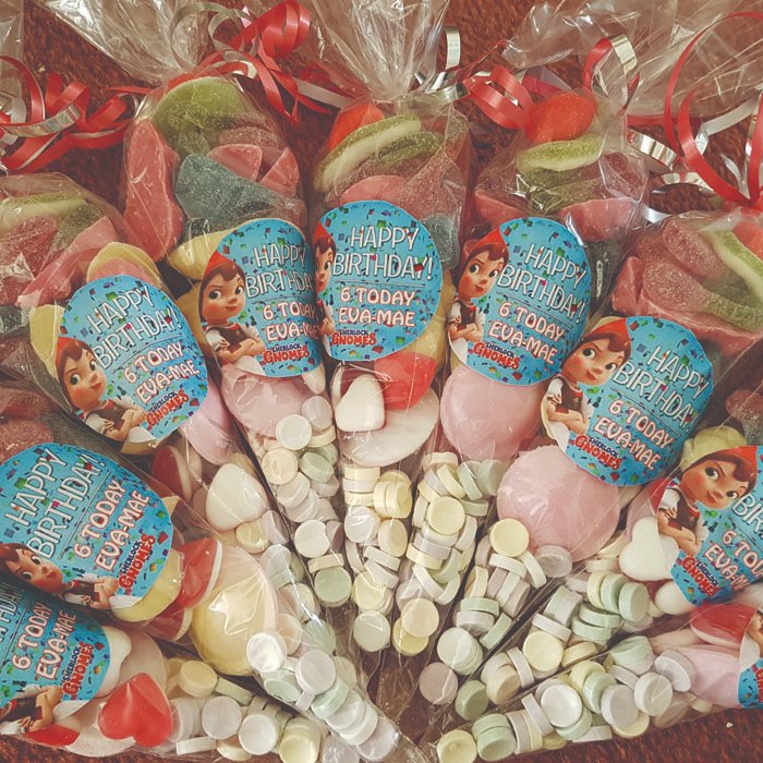 ClaireElse4's tweet photo. @occasionshubltd We are back doing personalised sweet cones discount the more you buy!!! https://t.co/SuoslsbDLo #sweetcones #sweetconessheffield #personalisedsweetcones https://t.co/4OAEpGyIwl