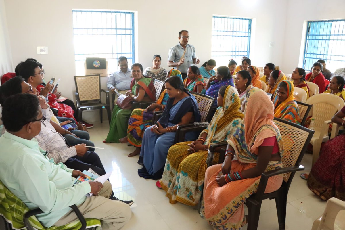SDGOdisha's tweet photo. Day-2 takes us to the villages of @angul_dm . #SDG4ODISHA is committed to #LeaveNoOneBehind & ensures participation at the grassroot level of each District.
#onestepatatime
#LocalizingSDG
@CMO_Odisha @IPR_Odisha @PCDept_Odisha @mopr_goi @PradeepJenaIAS @manish0633 @SarojDash1962 https://t.co/C5PLRNZLXK