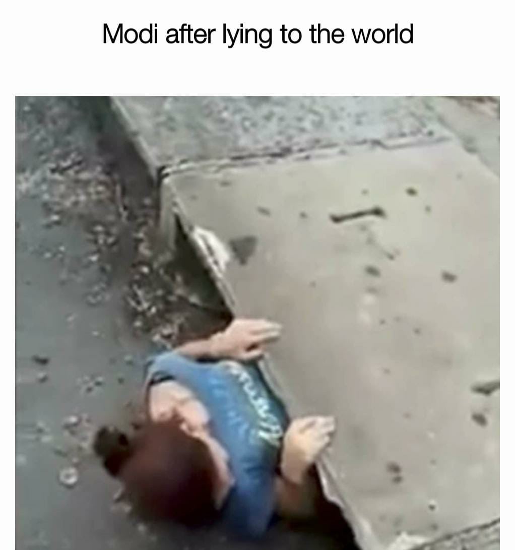 victorrr990's tweet photo. #LiarLiarModiLiar
#ModiBoleKauwaKaate
#RightsofKashmir. https://t.co/IPL2vQRvKH