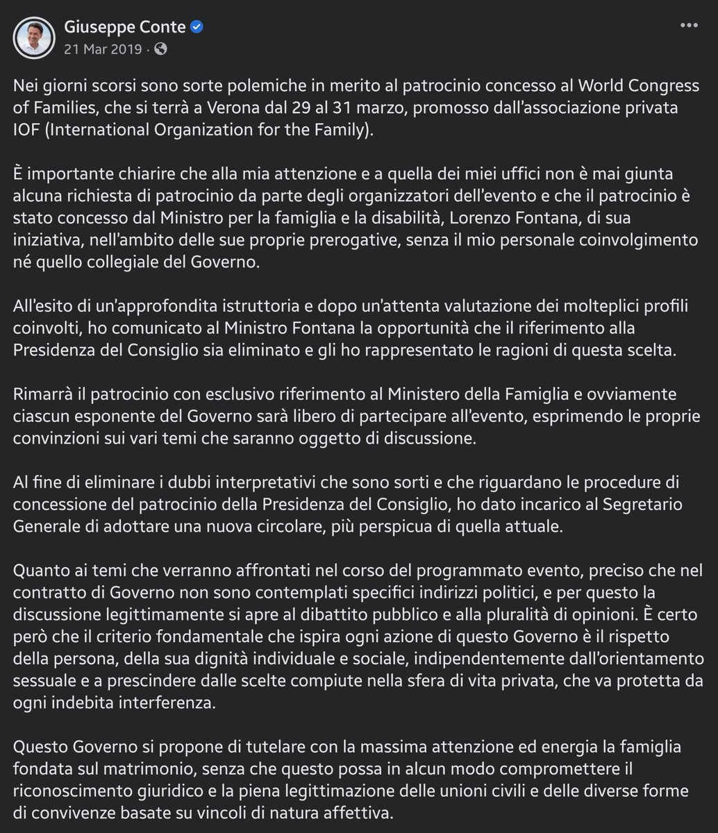 questcazzdianni's tweet photo. Sto leggendo fin troppo sulle parole di Conte, su Fontana.
Prima cosa, voglio ricordare che, chi ha concordato su Fontana come Ministro, oggi non è più nel Movimento.
A tutti quelli che contestano a Conte il fatto di aver preso le distanze dai valori Fontana-5S, rispondo così:
⬇️ https://t.co/XJ5p0t89ZF