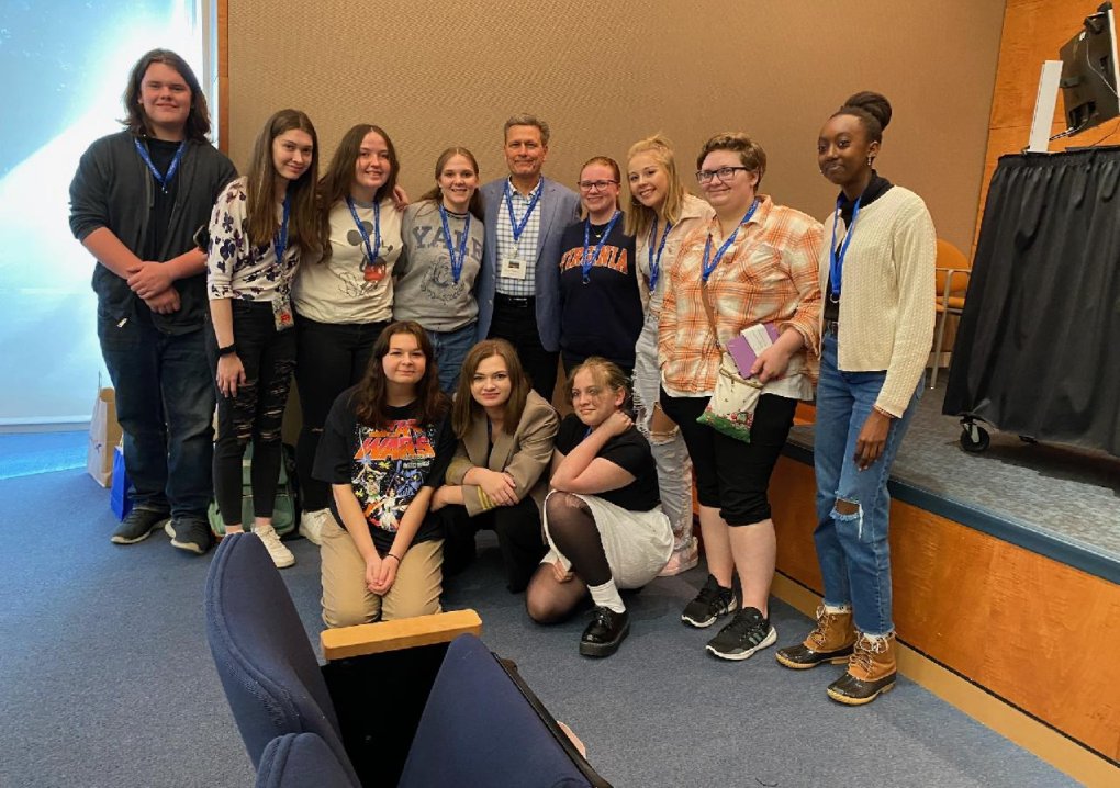 DoctorHurd's tweet photo. VA High students attended the Literary Festival @ Library of VA on Friday &amp; met NYT-bestsellers @adrianatrigiani  @davidbaldacci and @jocelynjohnson

What an amazing day!! 😊 Thanks  to The Origin Project. ❤️
@BristolSuper @RonnieCollins2 @BearcatAP @tsduncan10 https://t.co/bxWp4ChUwU