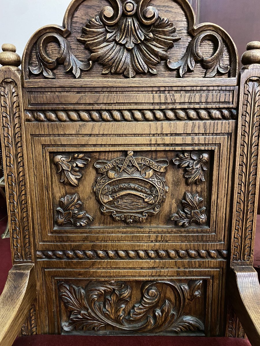 7638Lodge's tweet photo. Our Preceptor has a really beautiful chair to sit on, don’t you think? #freemasonry https://t.co/buJhImEM9o